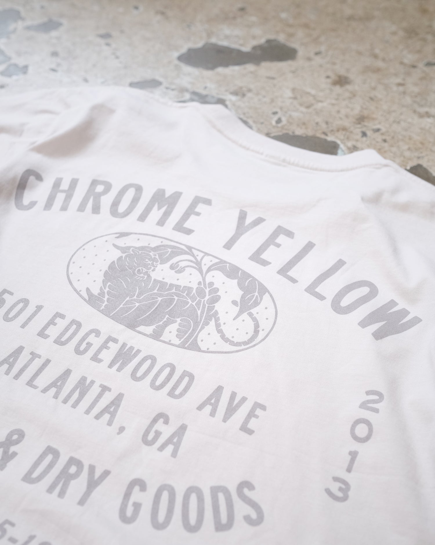 CY Shop T - Bone / Warm Grey